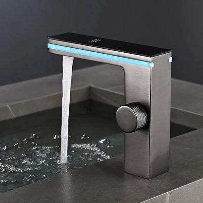 Robinet de lavabo de salle de bain à affichage numérique intelligent LED en laiton