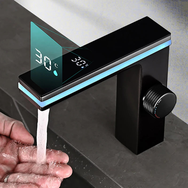 Robinet de lavabo de salle de bain à affichage numérique intelligent LED en laiton