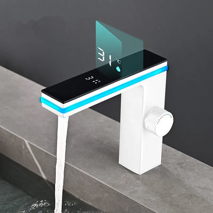 Robinet de lavabo de salle de bain à affichage numérique intelligent LED en laiton