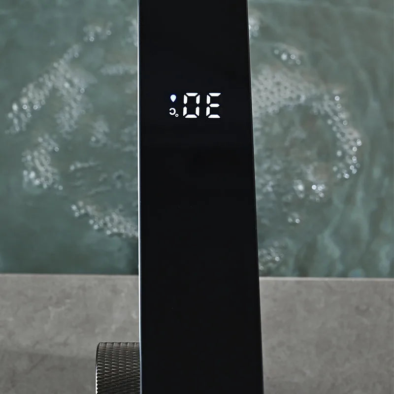 Robinet de lavabo de salle de bain à affichage numérique intelligent LED en laiton
